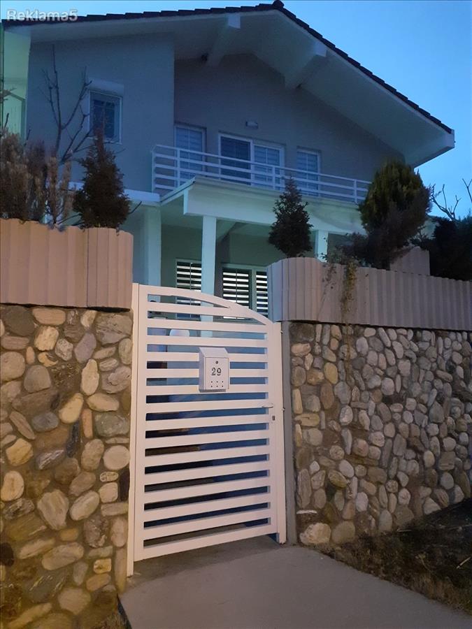 INVESTICIJA SO REDOVEN PRIHOD--2 APARTMANI VO GEVGELIJA