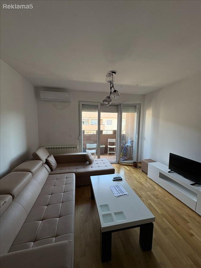 Apartment and garage for sale in Vlae Complex Alexandria