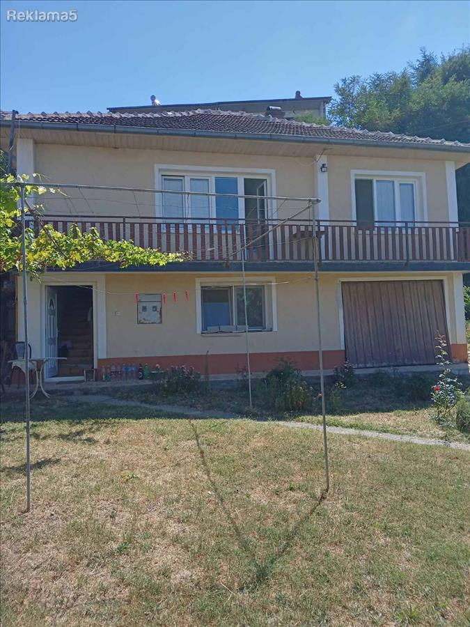 IMPERIA – House for sale
