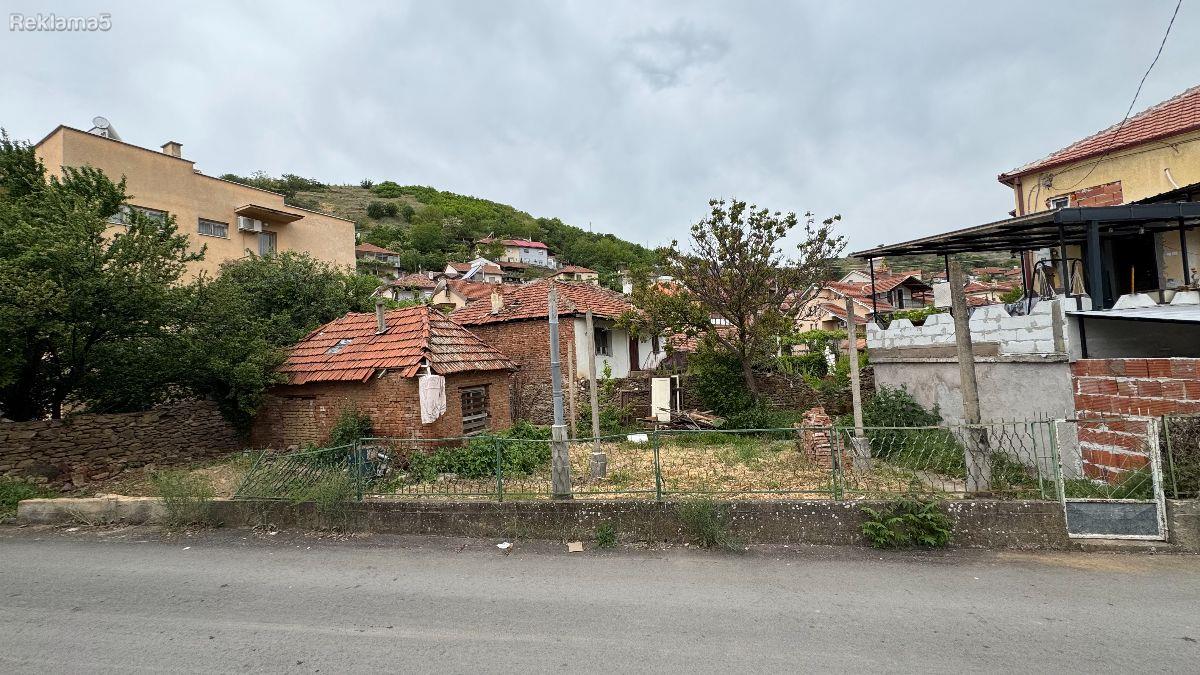 Lot next to the mosque