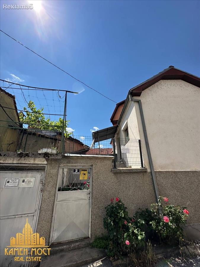 HOUSE FOR SALE IN BUKOVA ŠUMA