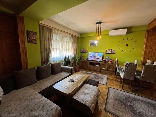🏡STAND VO STROG CENTAR – TETOVO!