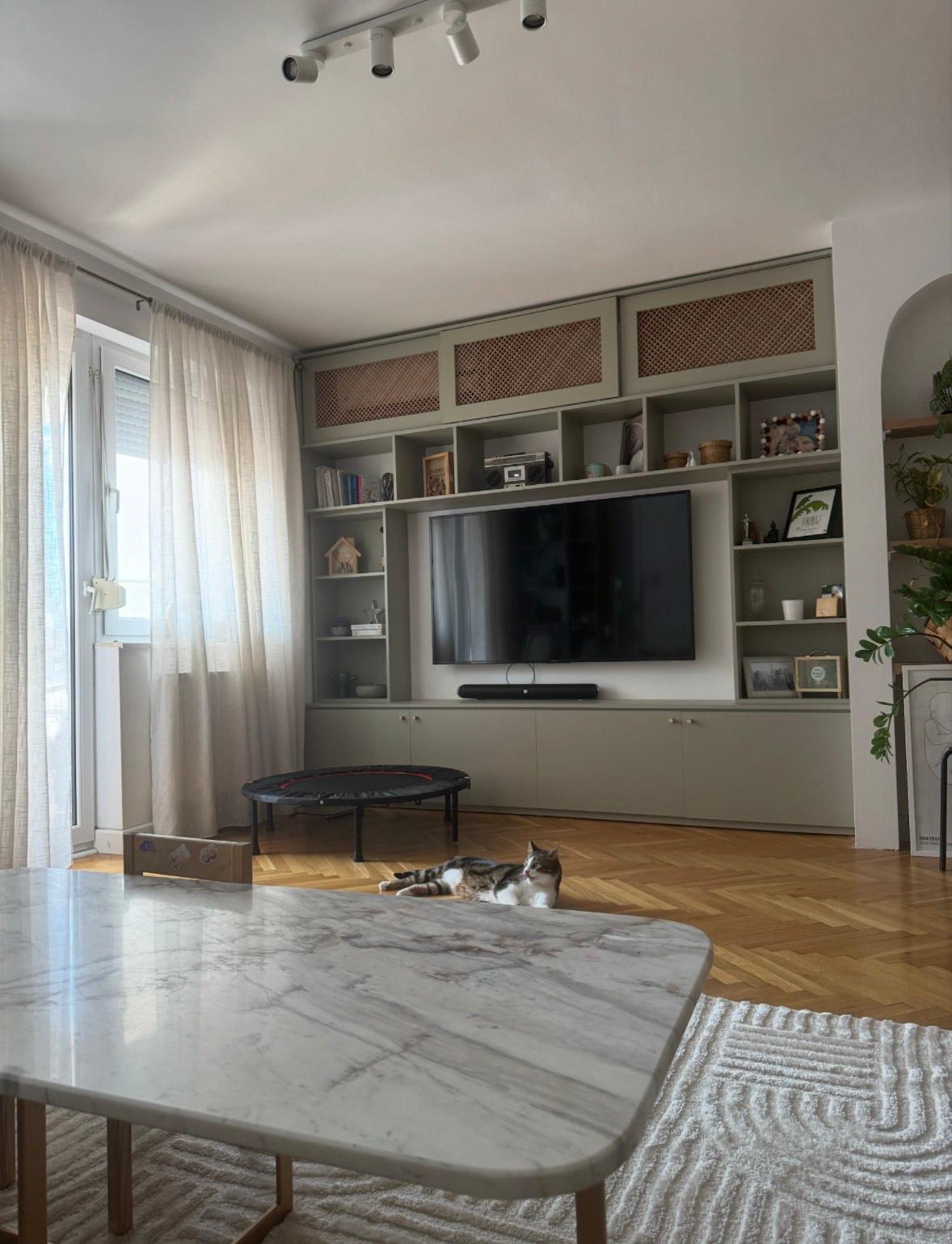 Spacious family apartment 91m² in Aerodrom behind Capitol mall