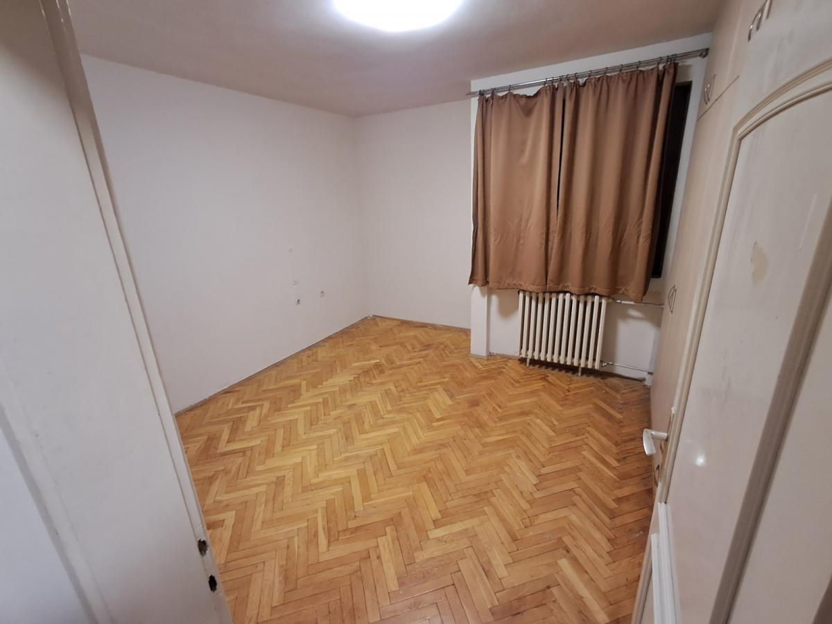 Apartment 120m2 in Center for sale