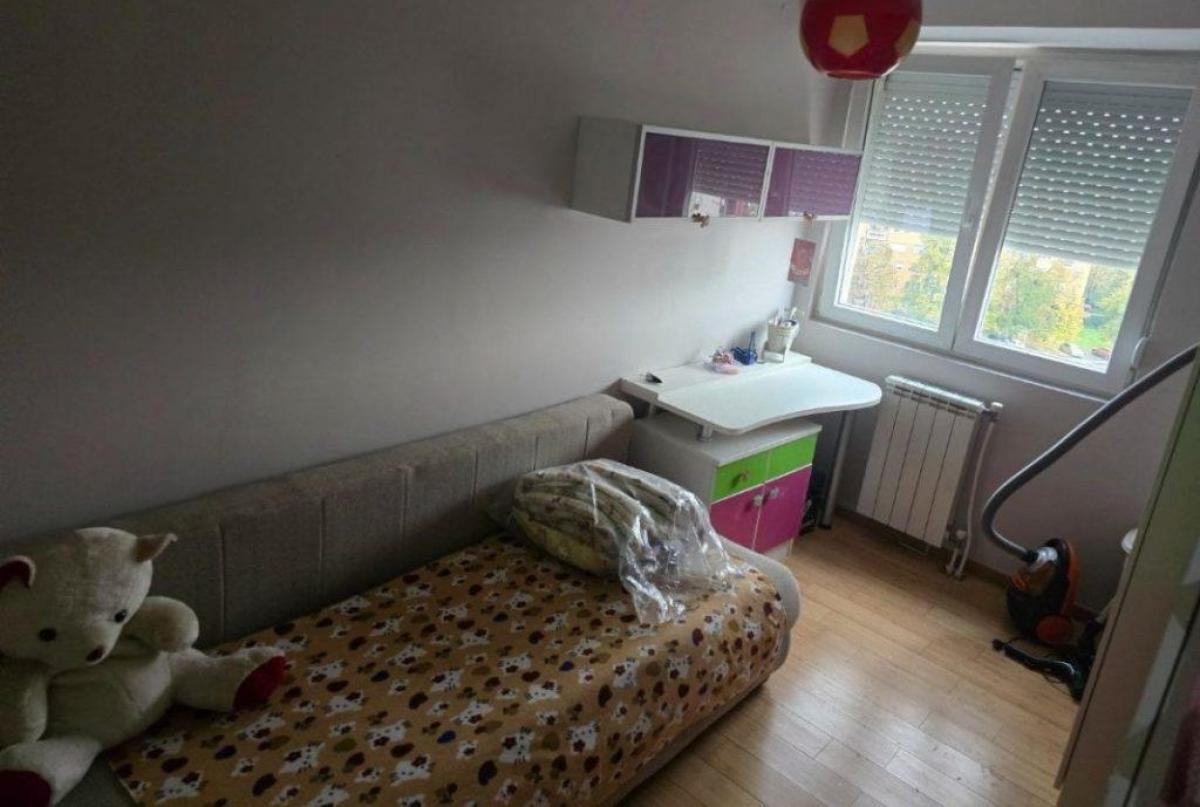 A 60m2 apartment is for sale in Novo Lisice