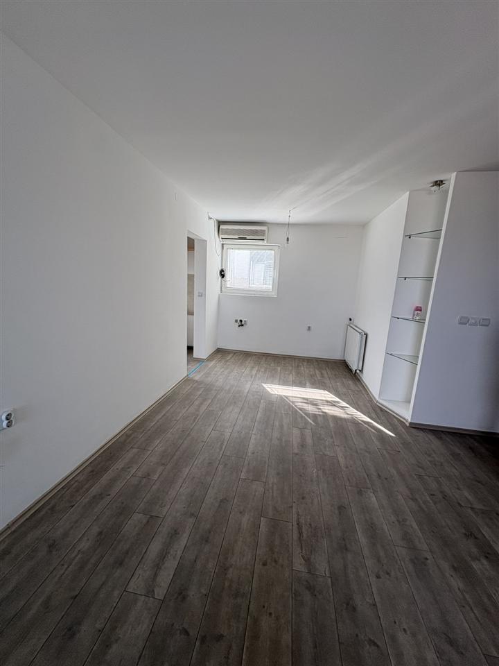 Stan vo Karpos 4 48m2 so 1 spalna renoviran