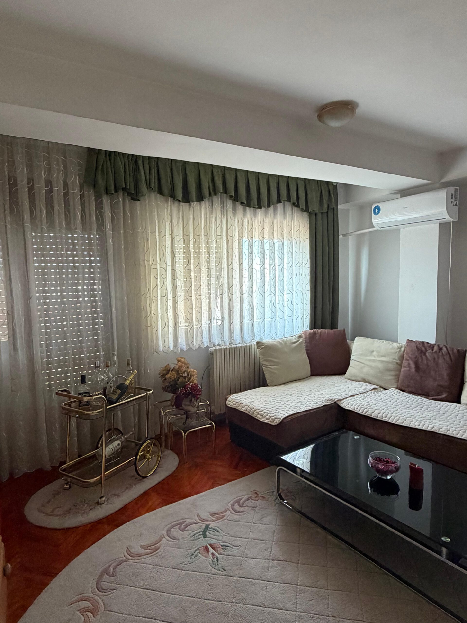 Two-room apartment 40 m² in the Center - Karshi Sud, with elevator
