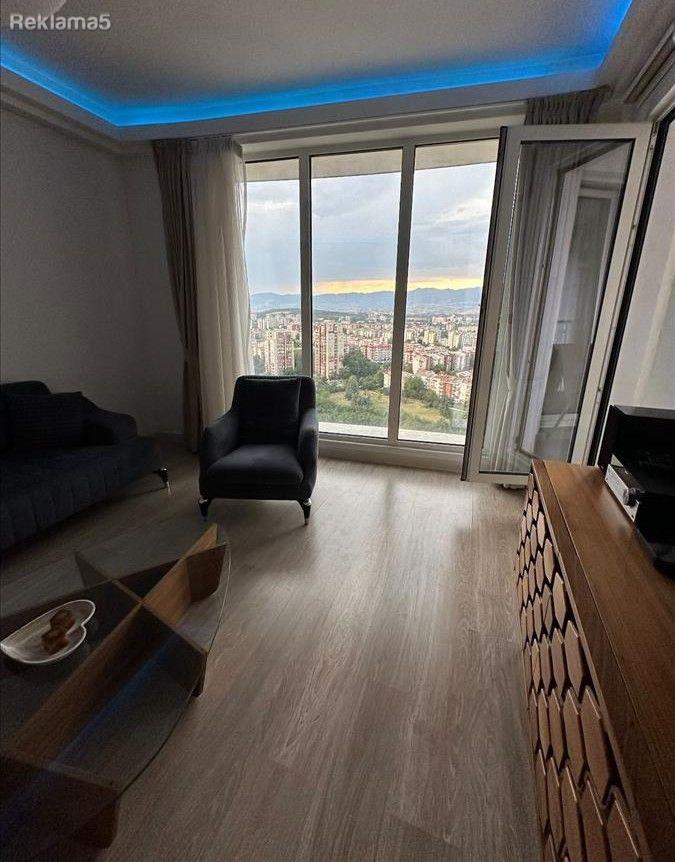 Se prodava namesten stan 51m2 vo Cevahir Kula B