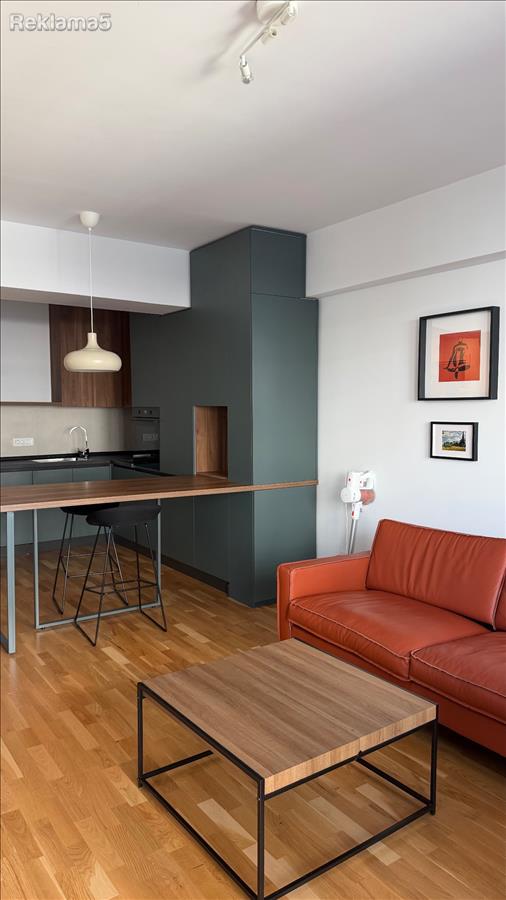 Modernly decorated apartment in East gate 50m2