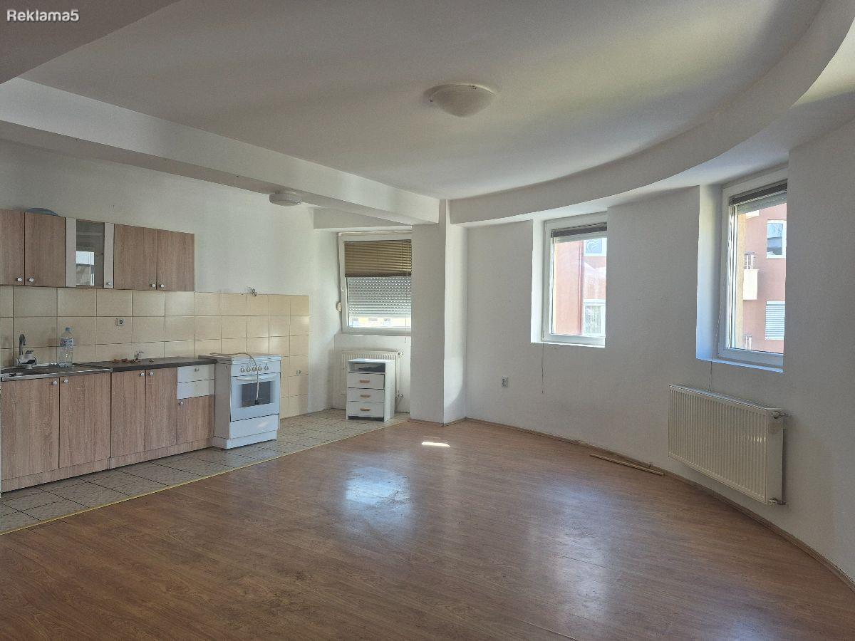 ** Apartment of 77m2 + 26m2 garage Skopje