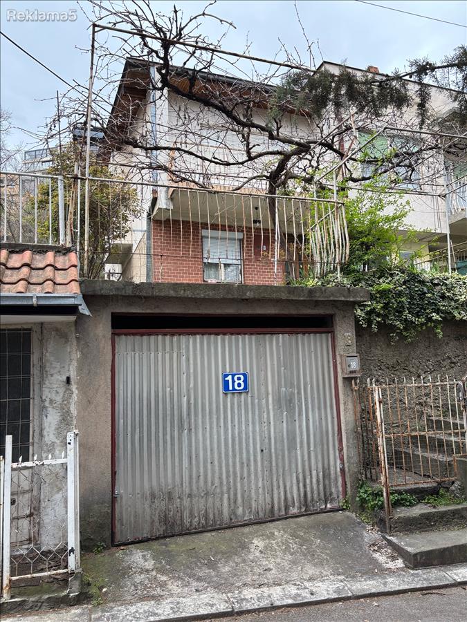 WATER HOUSE WITH BUILDING PLOT