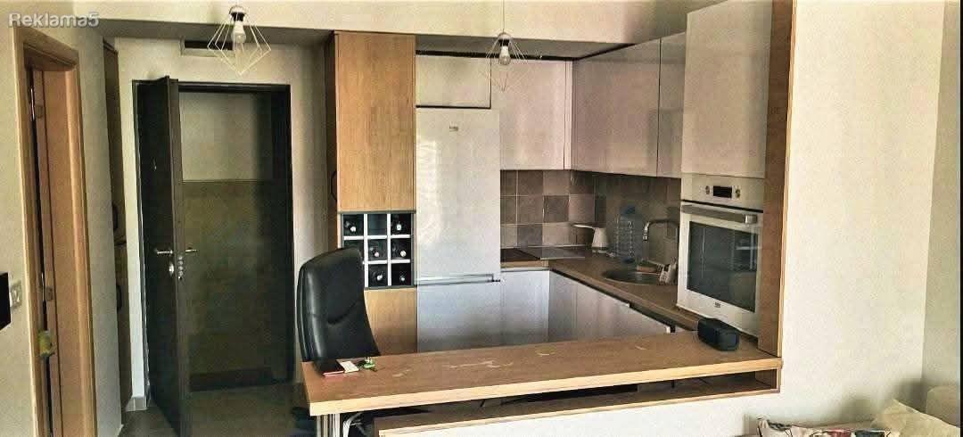 SAVIĆ IS SELLING AN APARTMENT IN THE AIRPORT