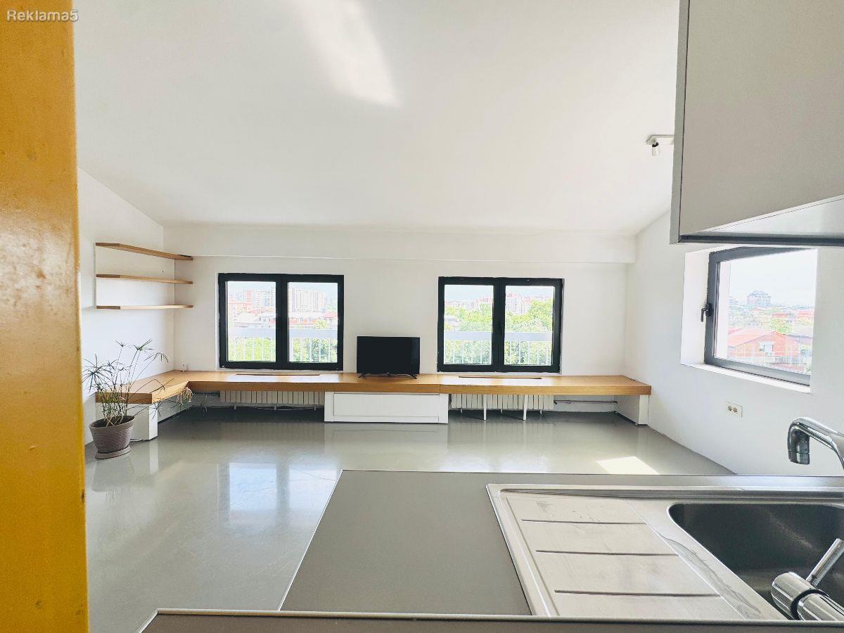STUDIO WITH GALLERY RENOVATED V.KOMAROV RAMSTOR AIRPORT