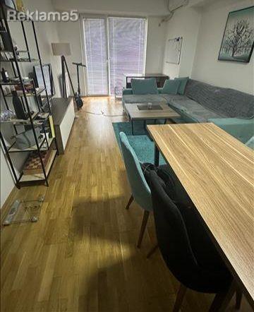 SAVIC IS SELLING AN APARTMENT IN TAFTALIJE