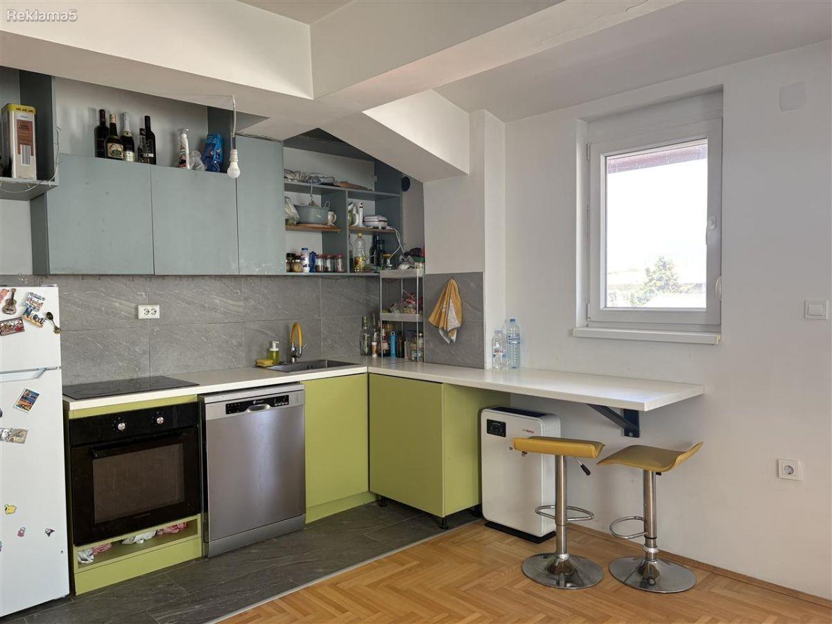NEW SEMI-FURNISHED APARTMENT K. VODA D. HAJI DIMOV NEAR OSA