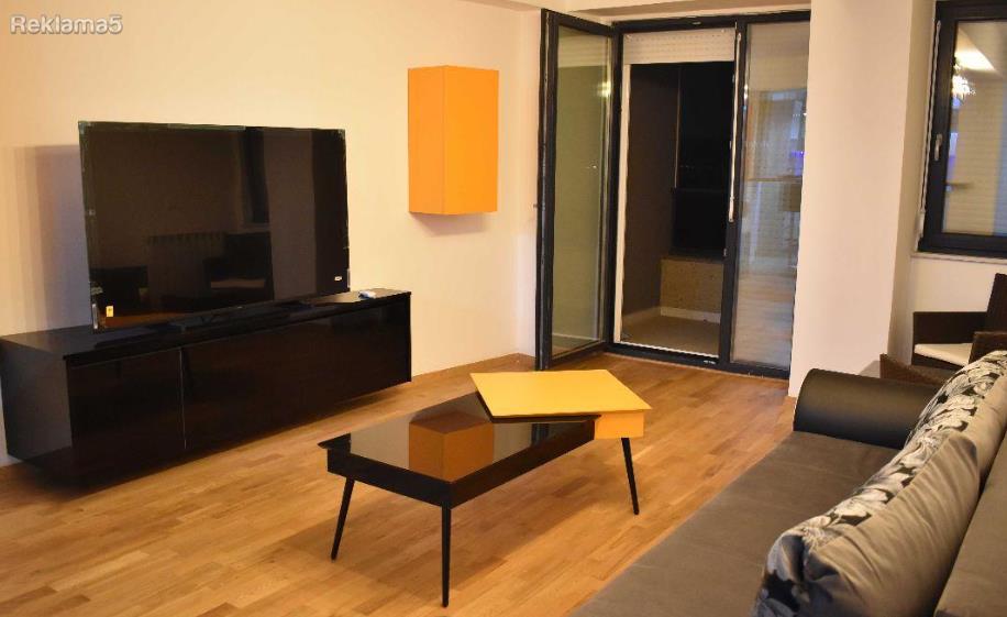Apartment for sale in the Center near Ujp 60m2