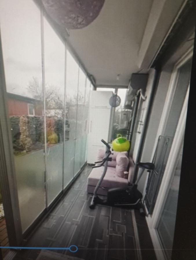 An apartment of 85 m2 with a yard of 120 m2 is for sale in Butel 1