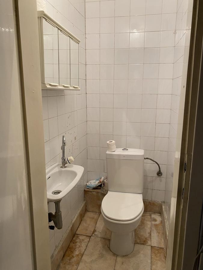 A 95m2 apartment is for sale in Karposh 4