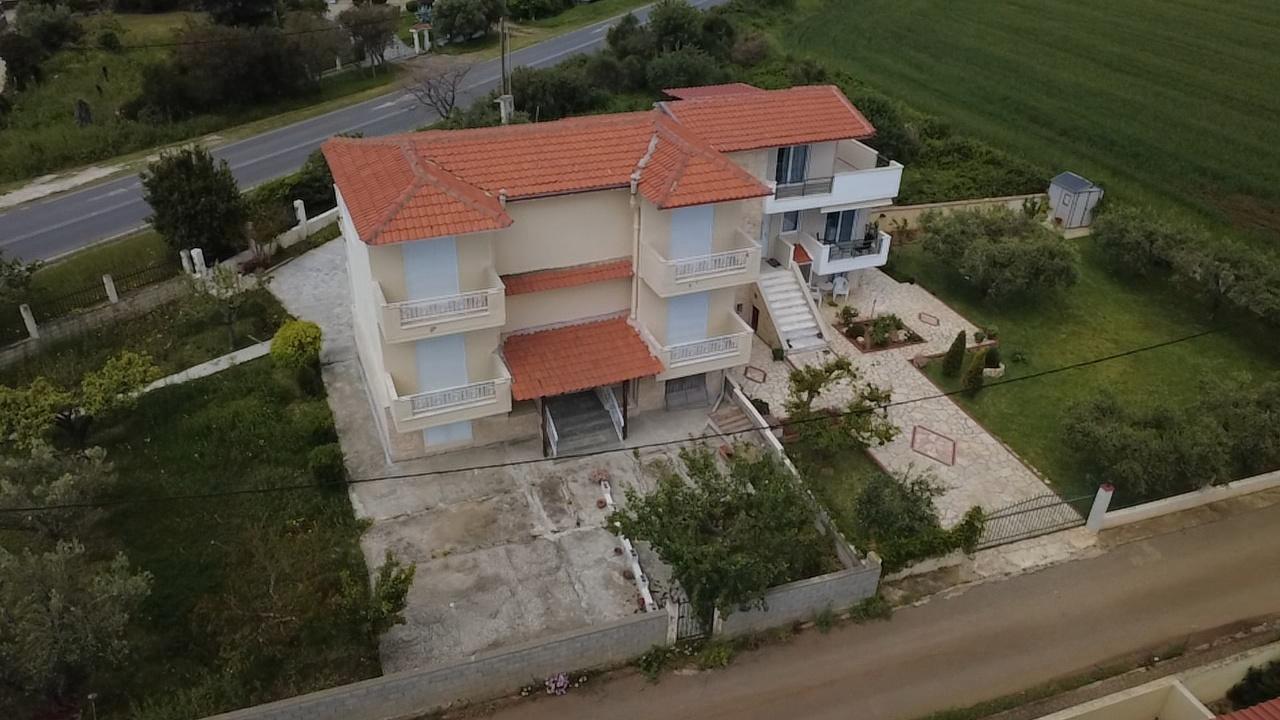 Nea Potidea Halkidiki 2 maisonettes of 200m2.