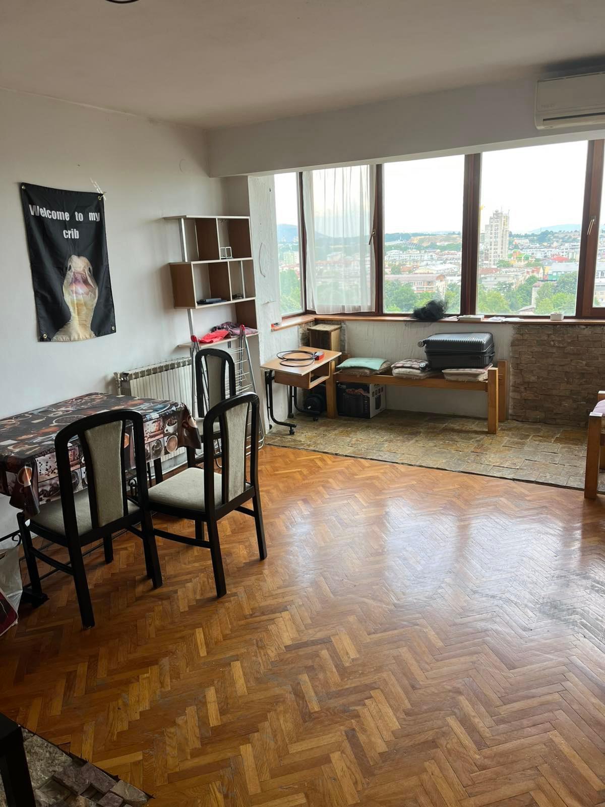 41746-Za prodazba 3-soben stan vo Karpos 2
