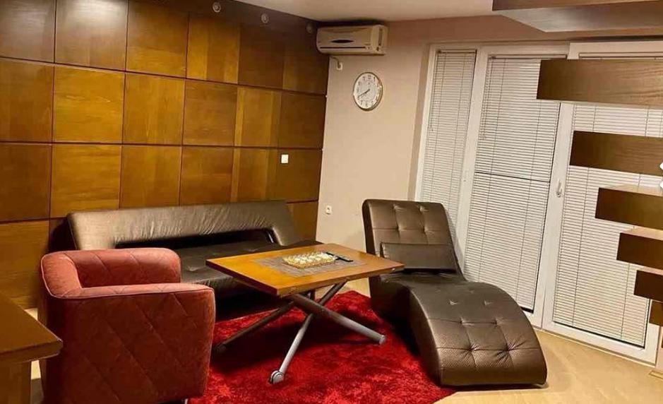 Namesten duplex stan vo Taftalidze 1 50m2 so 1 spalna