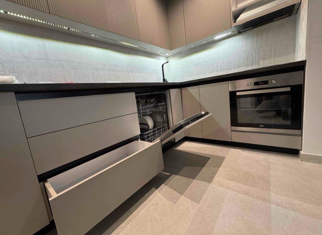 Stan 64 m2 se prodava vo CEVAHIR SKY CITY