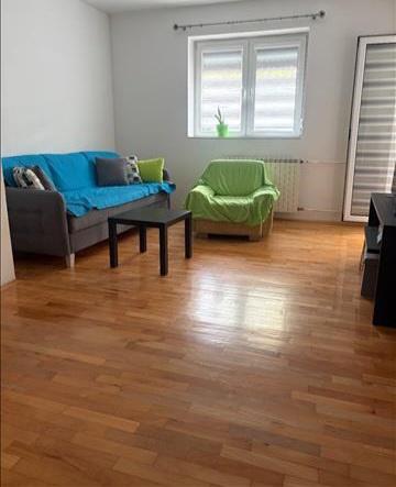 SAVIĆ IS SELLING AN APARTMENT IN MICHURIN