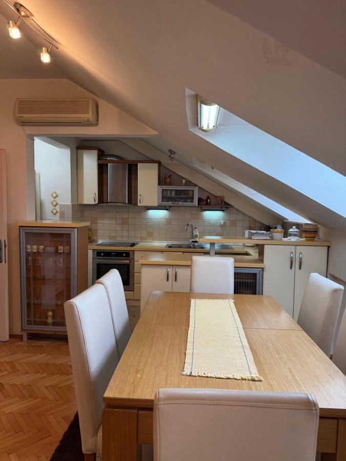 An apartment of 110 m2 is for sale in Kumanovo