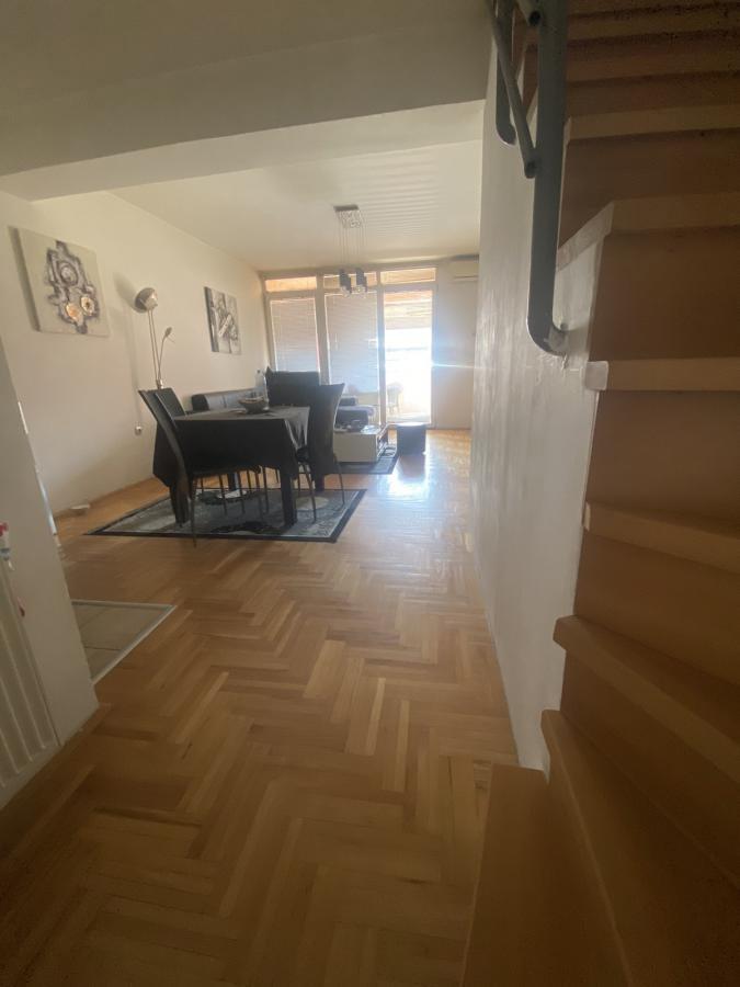 Se prodava stan vo Kisela Voda 98 m2
