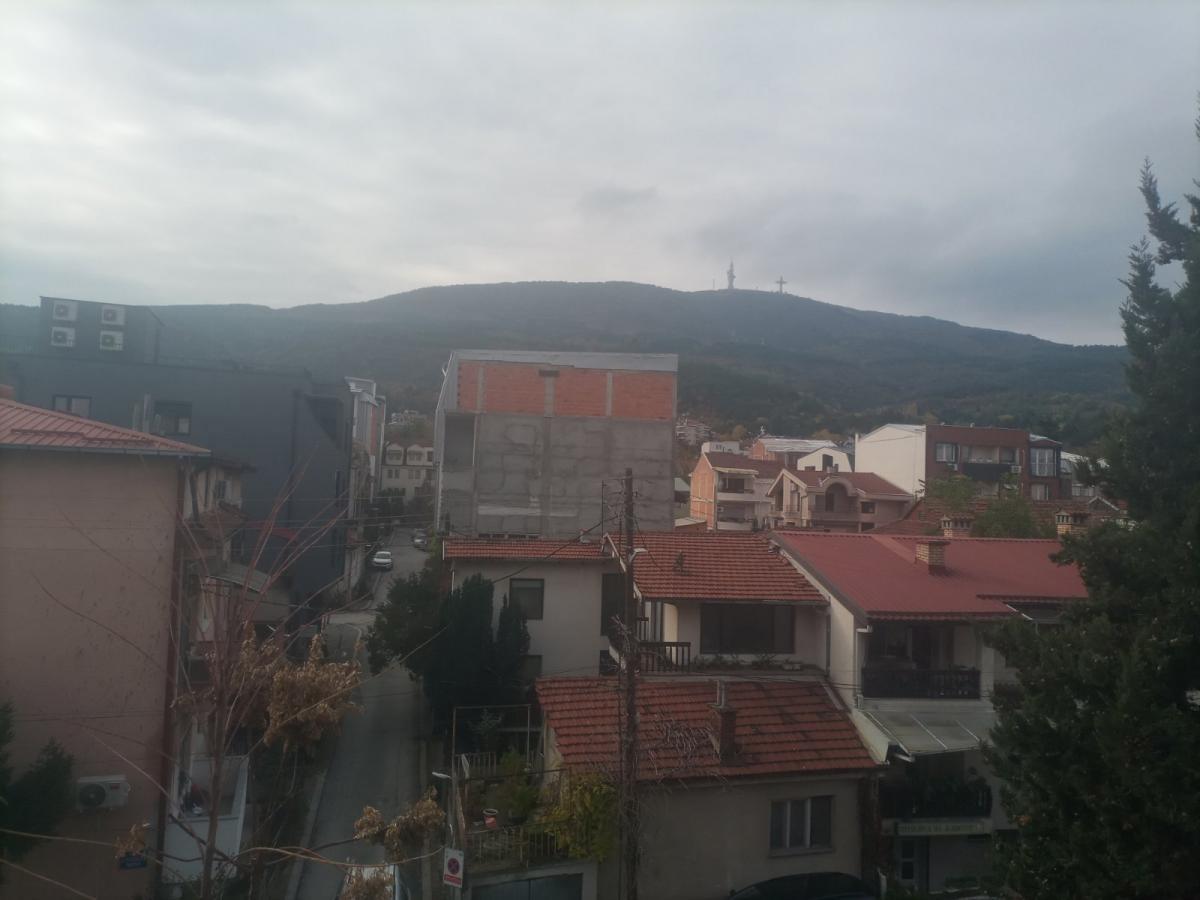 An 82m2 apartment in the Center is for sale