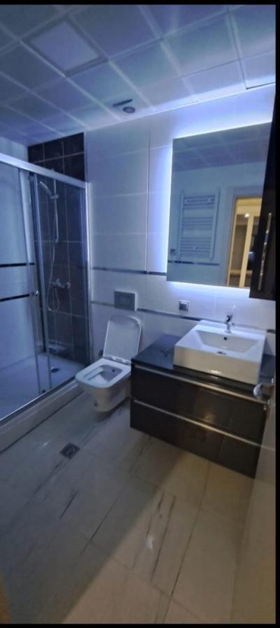 A 98m2 apartment is for sale in Javahir Tower B