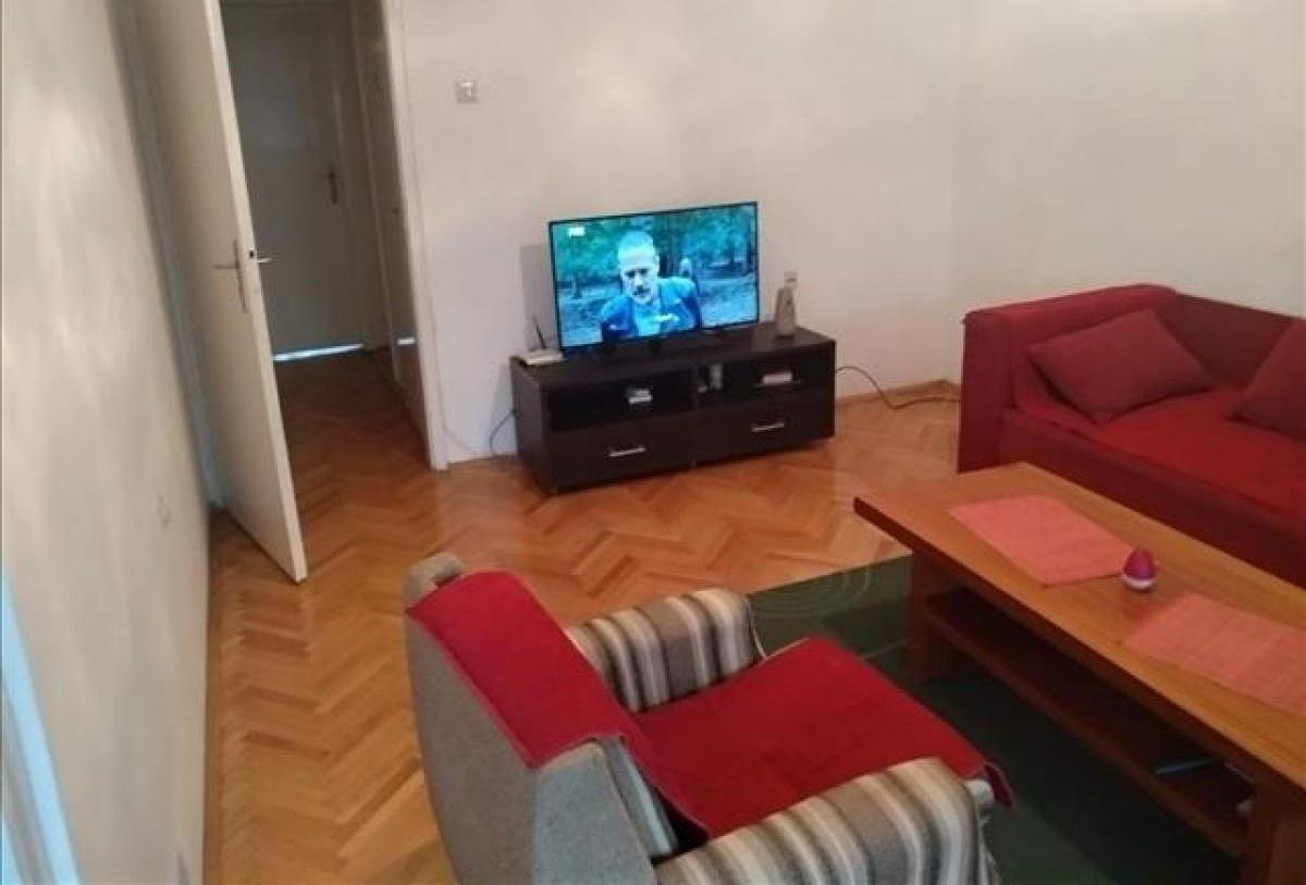 An apartment of 76 m2 is for sale in Kisela Voda
