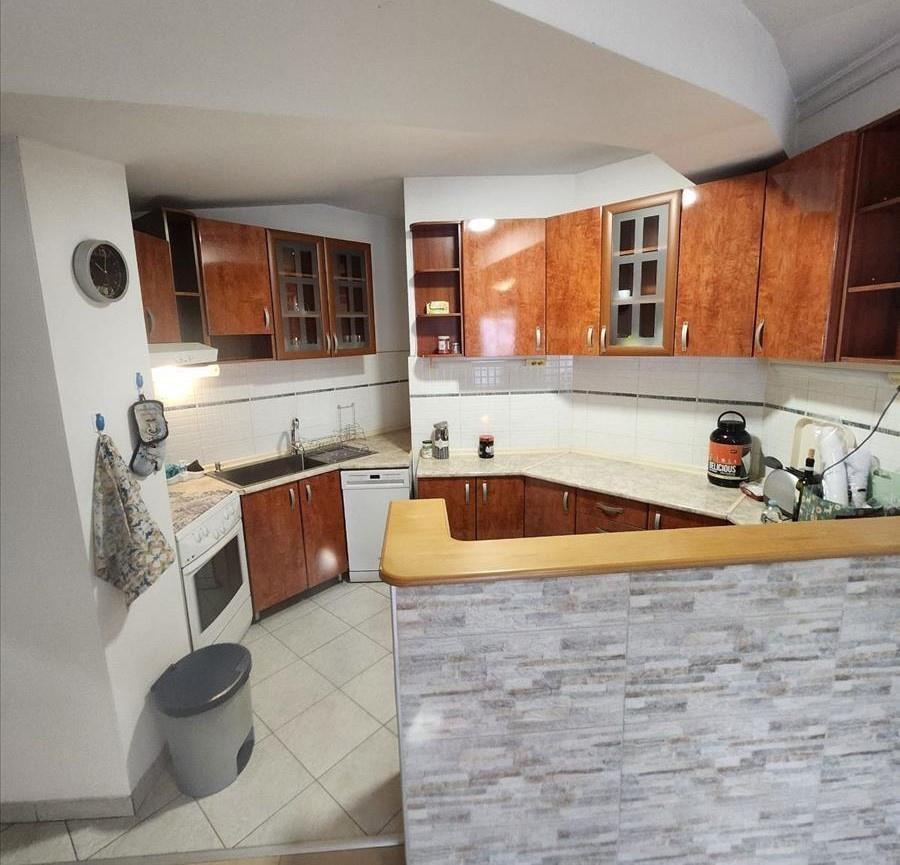 178m2 apartment for sale in Karposh near Mida