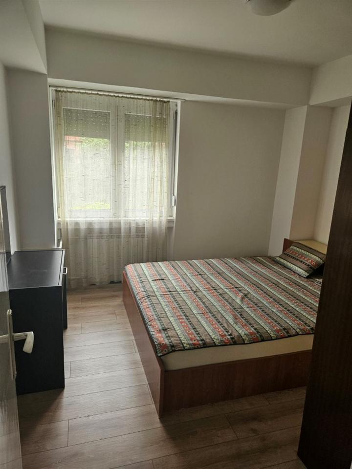 Se prodava 2-soben, renoviran stan vo Kapistec