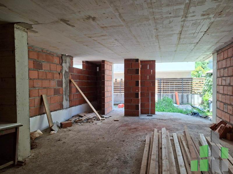 Se prodava stan vo Kozle vo gradba