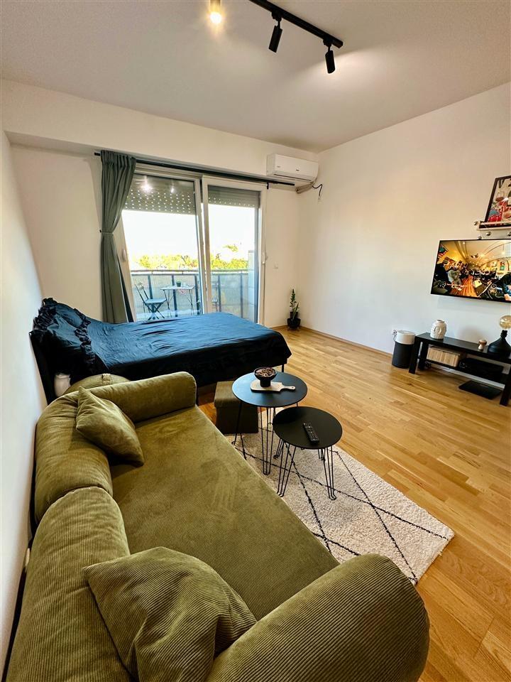 New furnished studio apartment