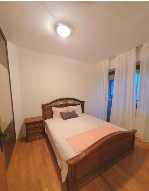 Spacious 3-room apartment with garage in the center of Skopje