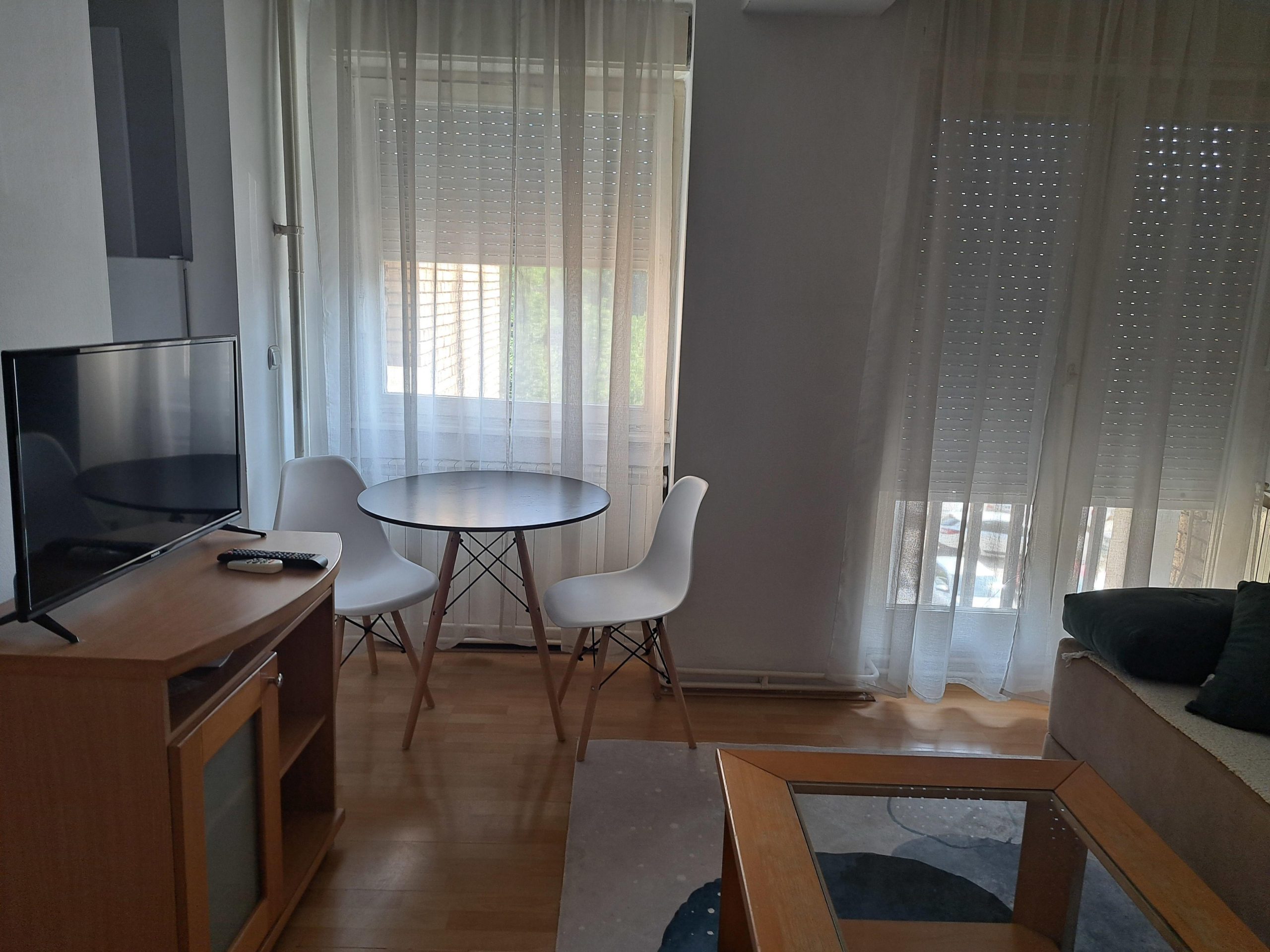SE IZDAVA GARSONJERA VO SKOPJANKA