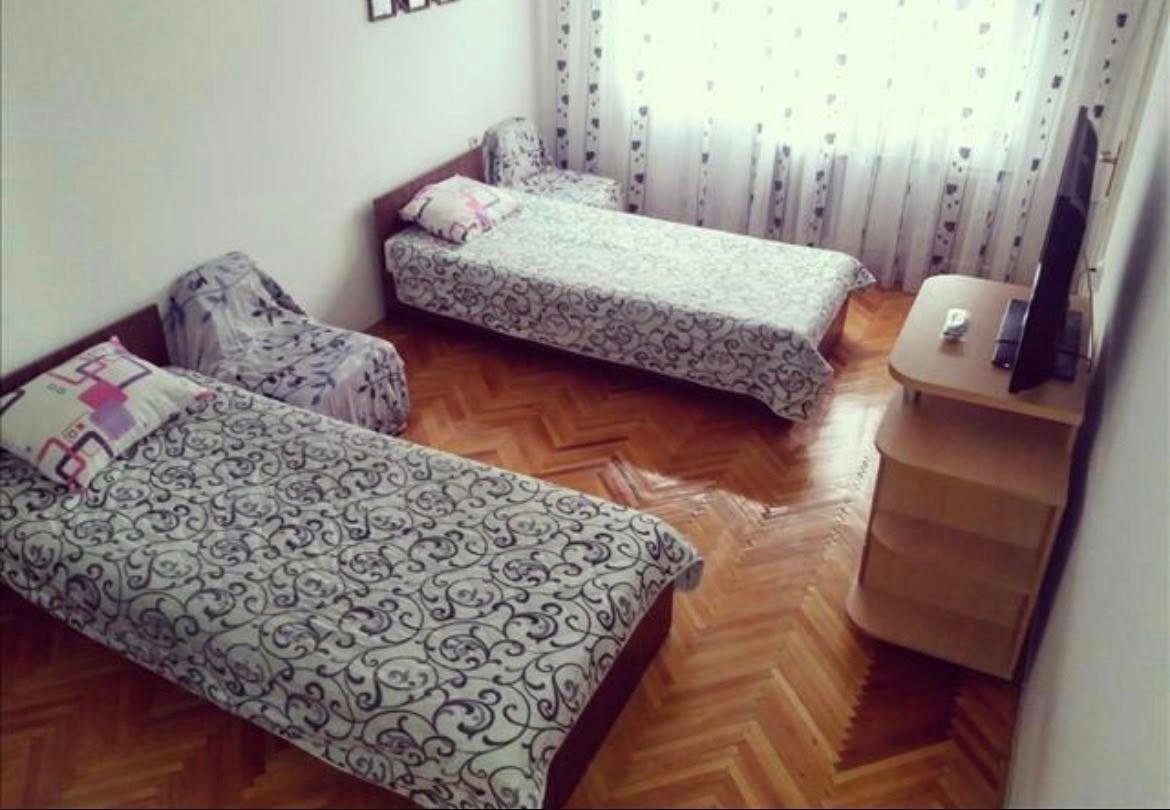SE IZDAVA STAN VO KARPOS 4