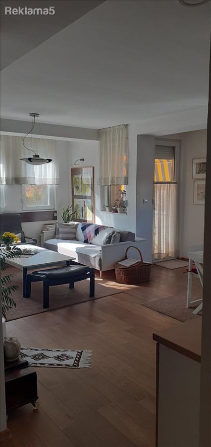 I rent a 50 m2 apartment in Kisela Voda