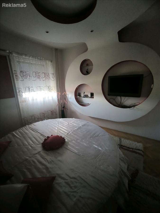 APARTMENT FOR RENT