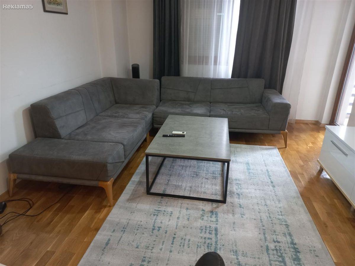 STAN VO BLIZINA NA GIMNAZIJATA NOVA