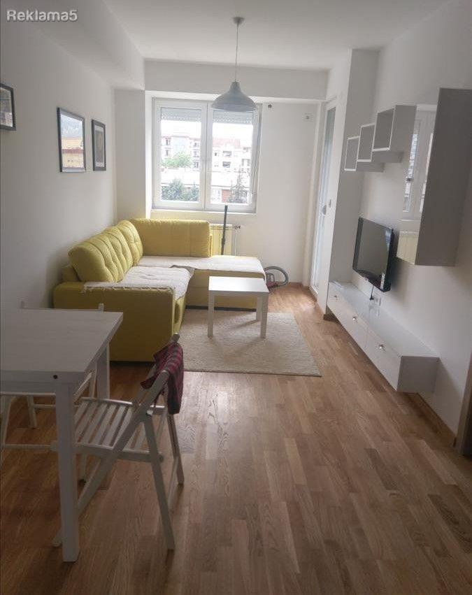 NEW TWO-ROOM APARTMENT IN THE AIRPORT WITH PARKING