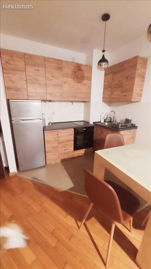Izdavam nov odlicen stan 45m2,top lokacija,SILBO,Debar maalo