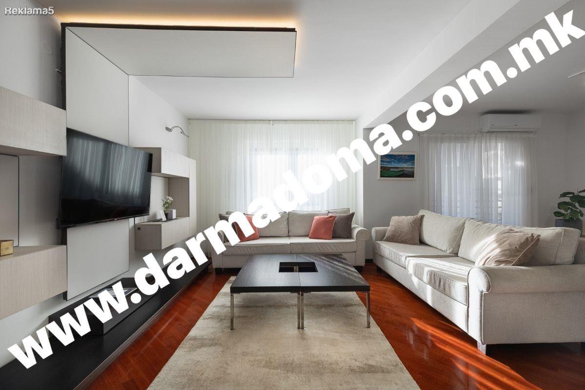Dharma Doma rents out an apartment in the Center!