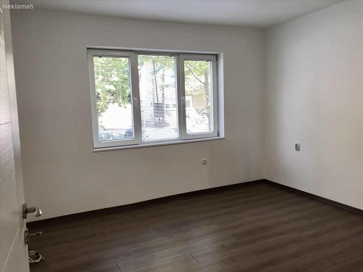 DEBAR NEIGHBORHOOD VACANT APARTMENT FOR RENT
