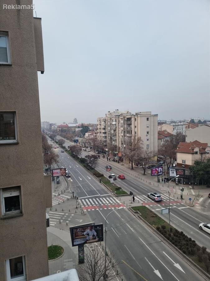 Se iznajmuva stan vo Bunjakovec od 60m2 dostapen od 1 JULI!!