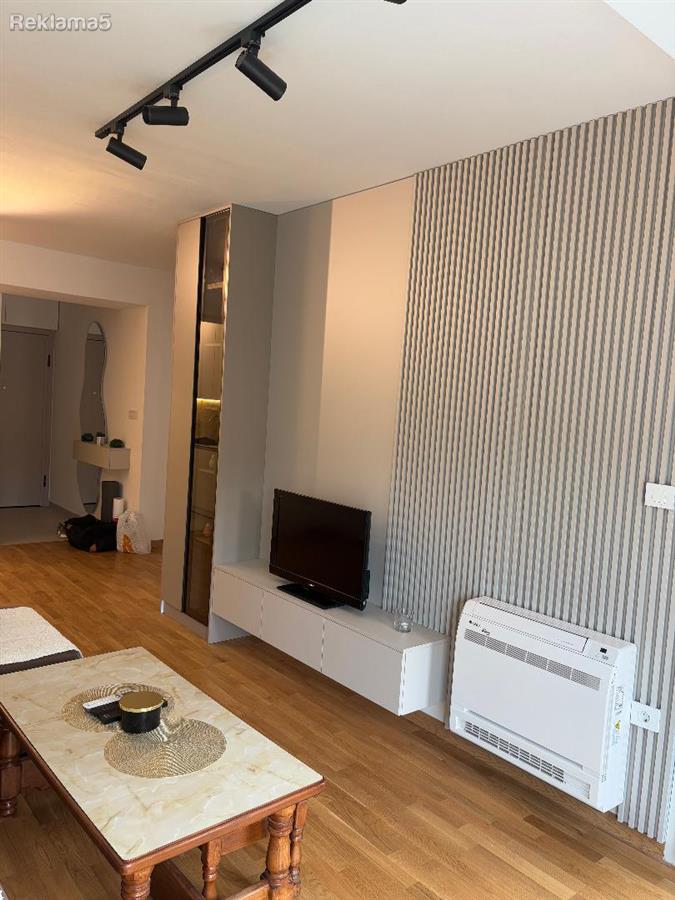 Four-room apartment for rent - 77m2, in Aerodrom