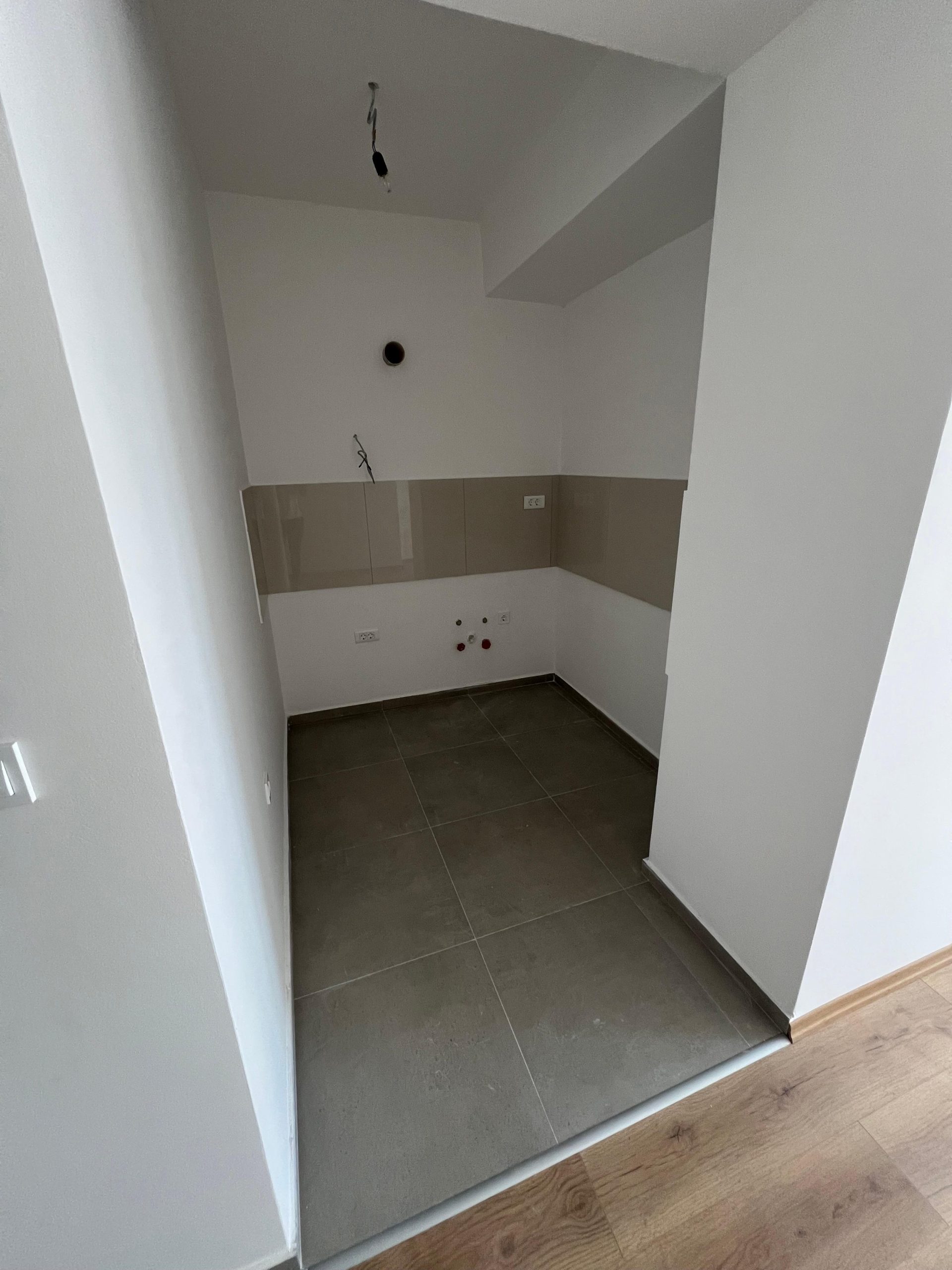 A new, ready-to-move-in apartment for sale in Hipodrom 2 - 42m²