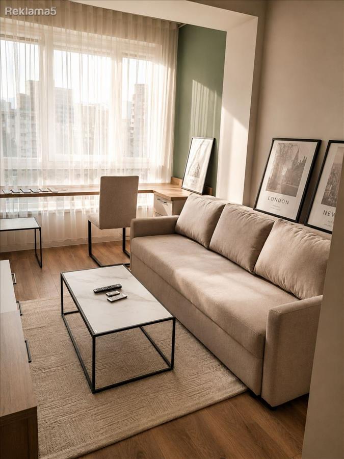FOR SALE THREE-ROOM APARTMENT IN THE CENTER - NEAR DIAMOND MALL